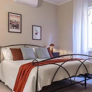  Bed & Breakfast Room&breakfast Canalino 21 Italia