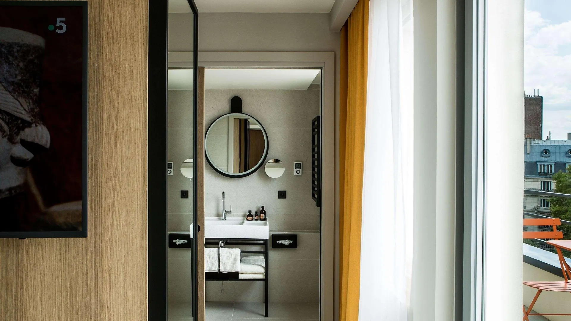 Mercure Paris 17 Batignolles Francia