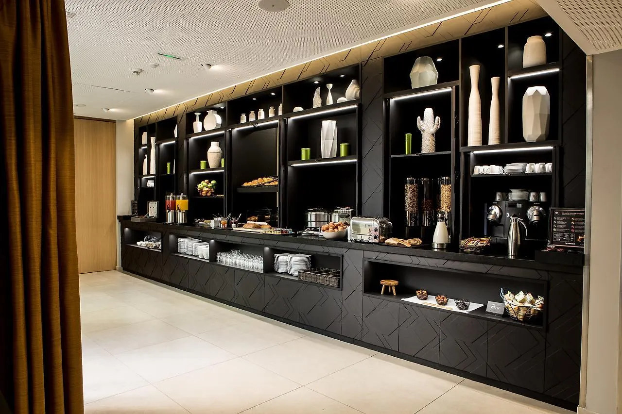 Mercure Paris 17 Batignolles Hotel