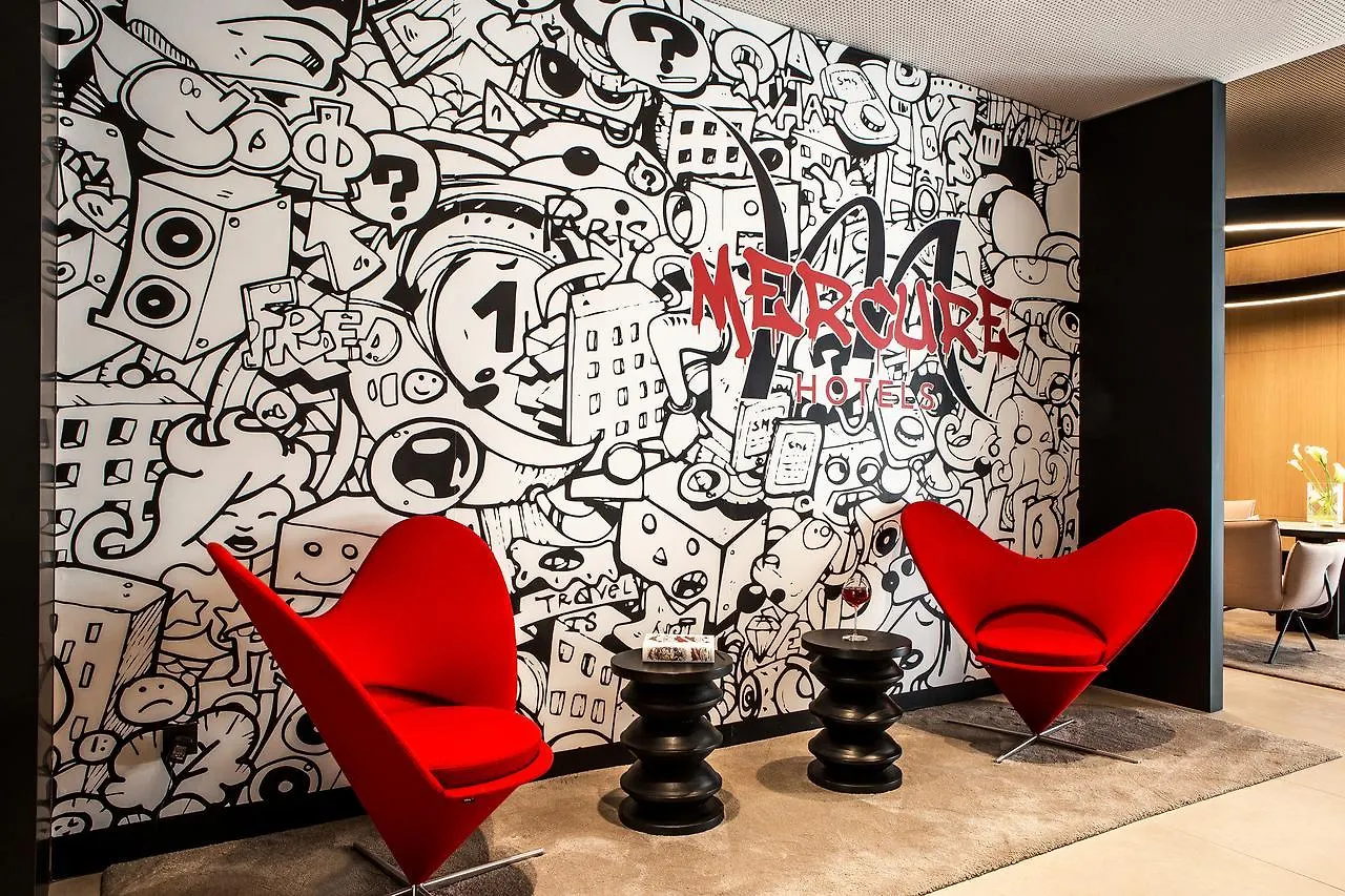 **** Hotel Mercure Paris 17 Batignolles France