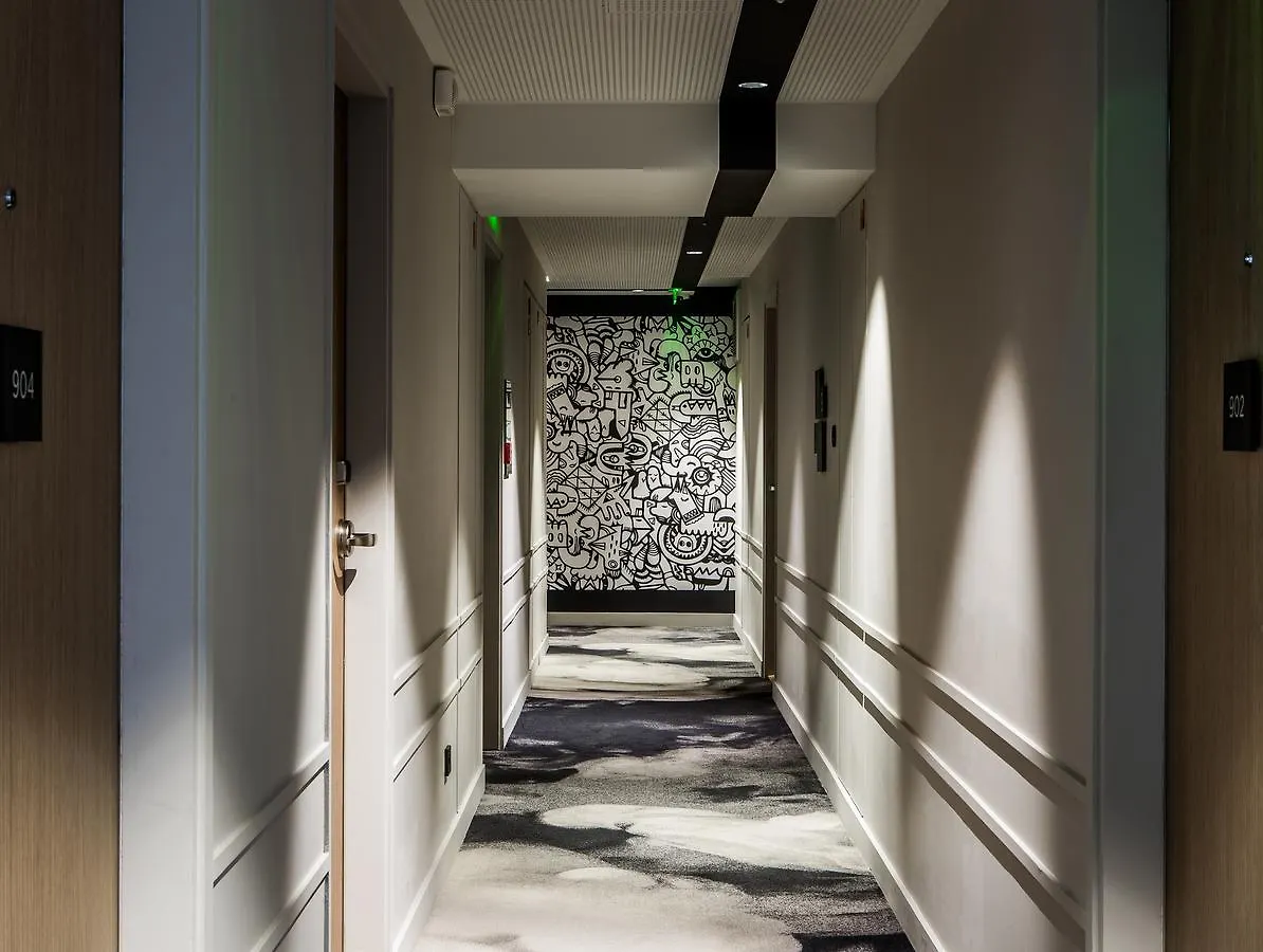 Mercure Paris 17 Batignolles Hotel