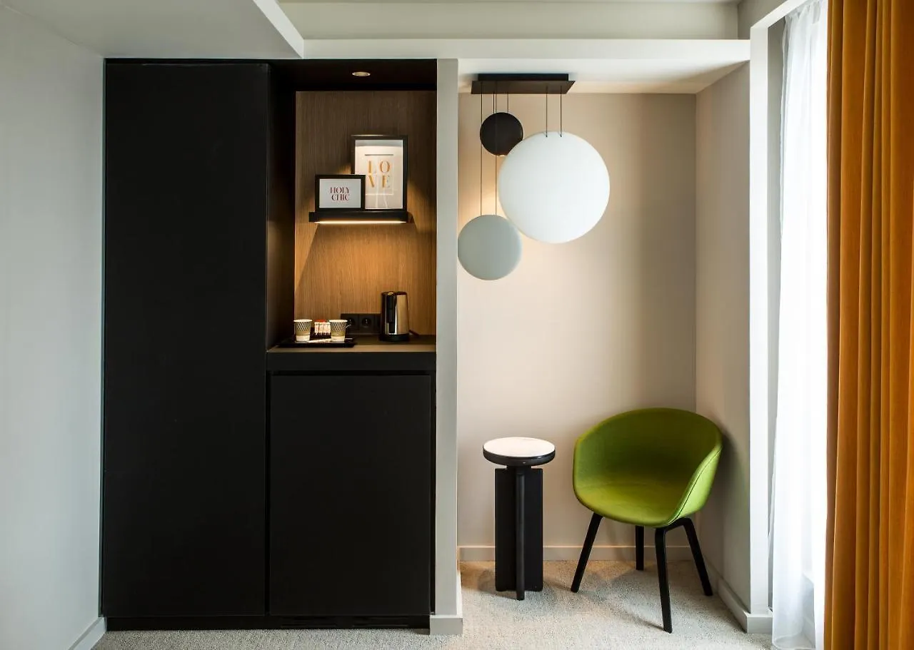 Mercure Paris 17 Batignolles Hotel